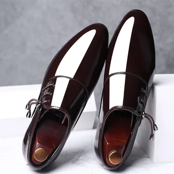 Модела обувки Мъжки Oxfords От Лачена Кожа Мъжки модел обувки Бизнес Обувки Мъжки Oxfords Кожени Zapatos De Hombre De Vestir Официално Изображение 1